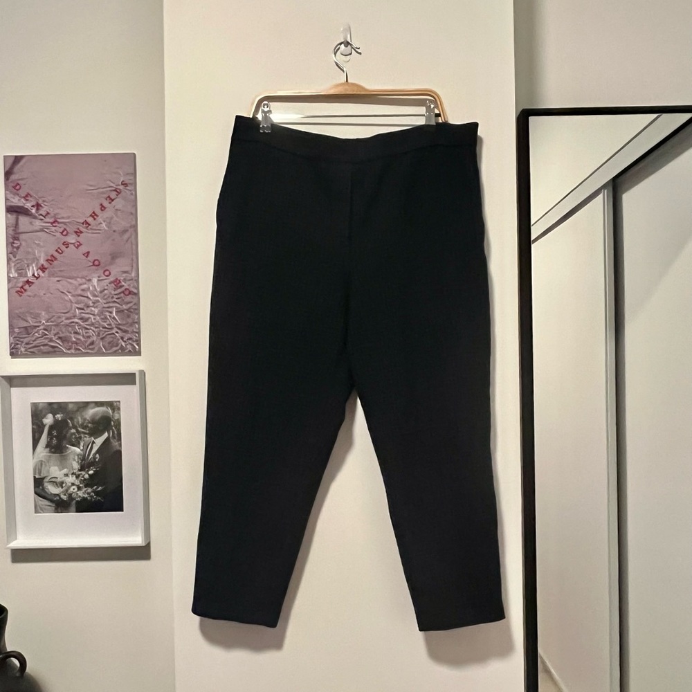 Babaton
Conan Cropped Pant - Lozano Herbage Grn/Blk - Picture 9 of 13